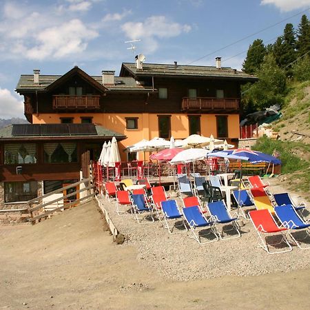 Chalet Dei Rododendri Villa Valdisotto Exterior foto
